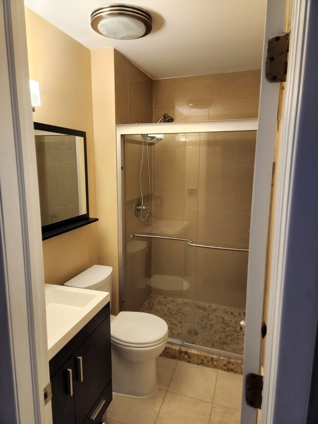 Primary Photo - 295 Gemini Dr