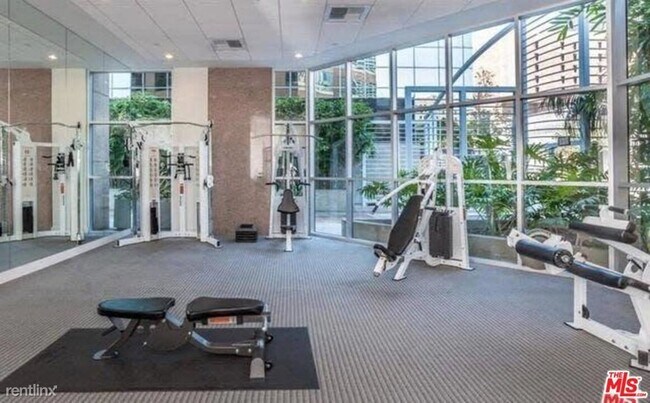 Building Photo - 2 br, 2 bath Condo - 801 S Grand Ave Apt 2107