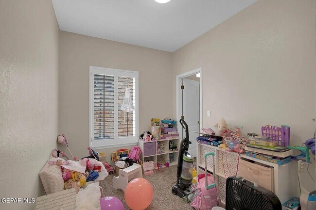 Building Photo - 6032 Ojo De Agua Dr