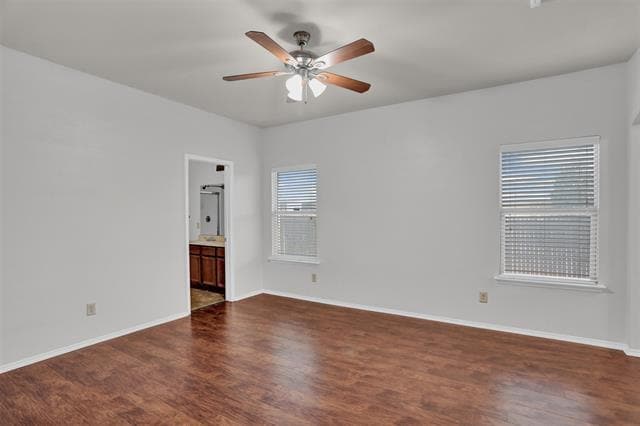 Building Photo - 2138 Meadow View Dr
