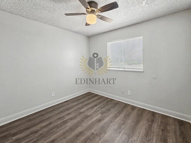 Building Photo - 3948 E Woodward Ave