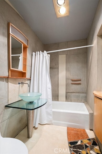 Building Photo - 14052 Davana Terrace