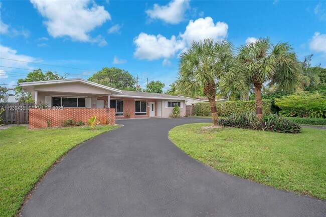 Building Photo - 5133 NE 18th Terrace