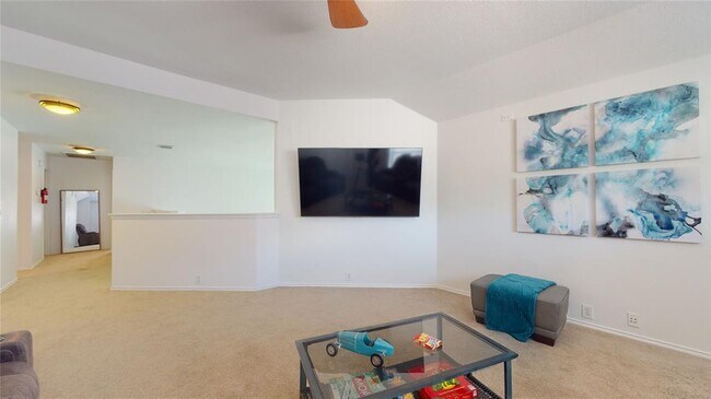 Building Photo - 16422 Red Crest Dr