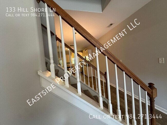 Building Photo - 133 Hill Shore Ln