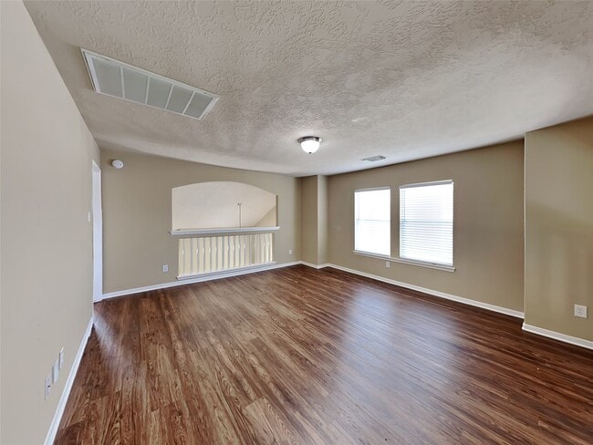 Building Photo - 19002 Bressingham Dr