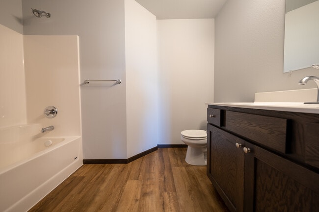 Building Photo - 668 4th Cir Dr SW