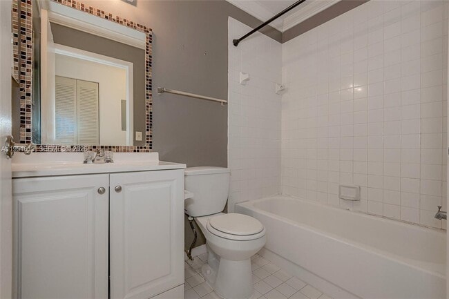 Building Photo - 714 NW 103rd Terrace