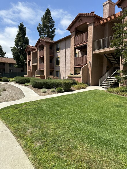 Building Photo - 12067 Alta Carmel Ct