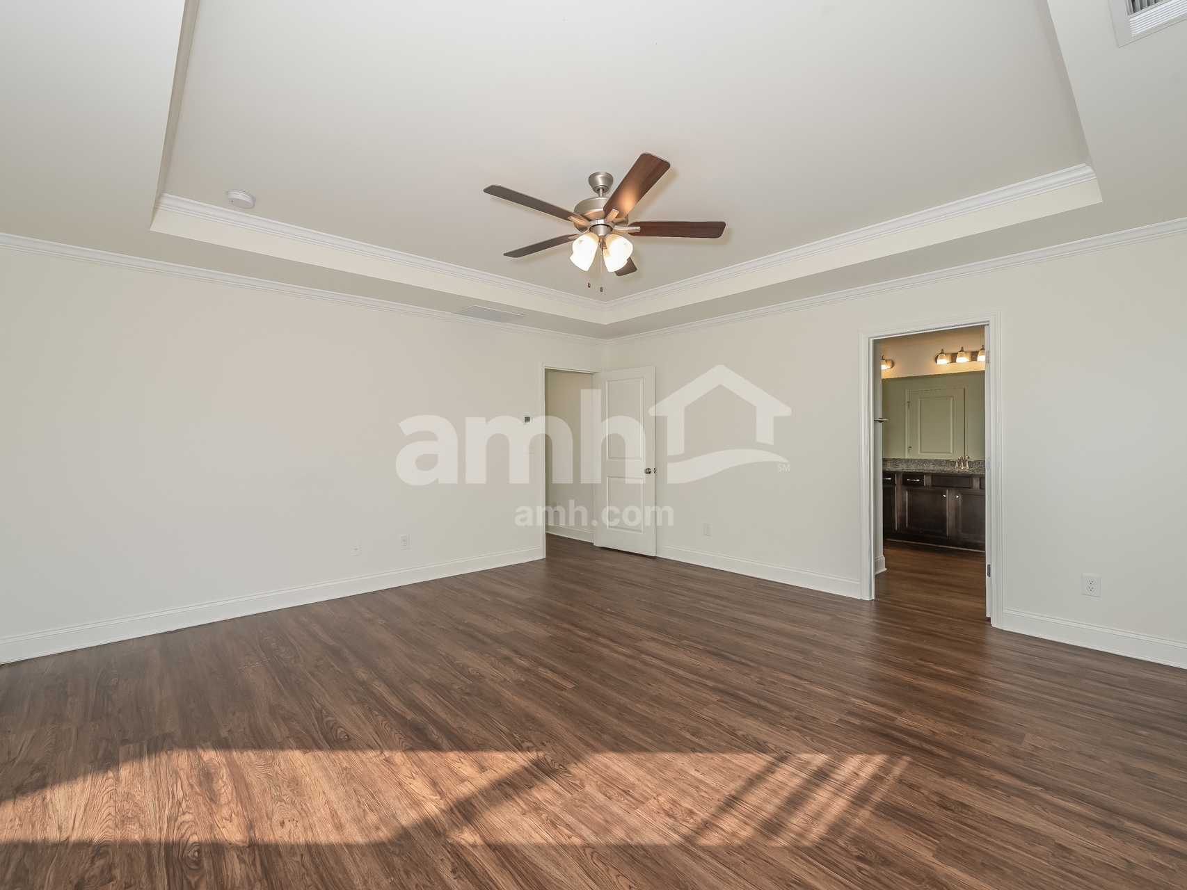 Building Photo - 2018 Beaver Farm Ln