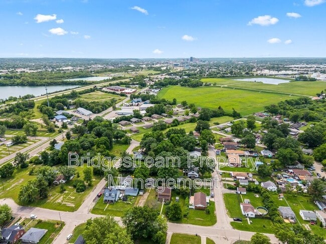 Building Photo - Prince Albert Blvd 106