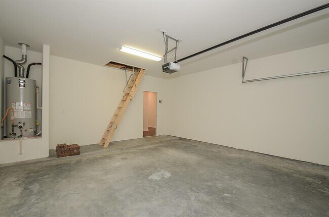 Building Photo - 20918 Cullen Ranch Rd