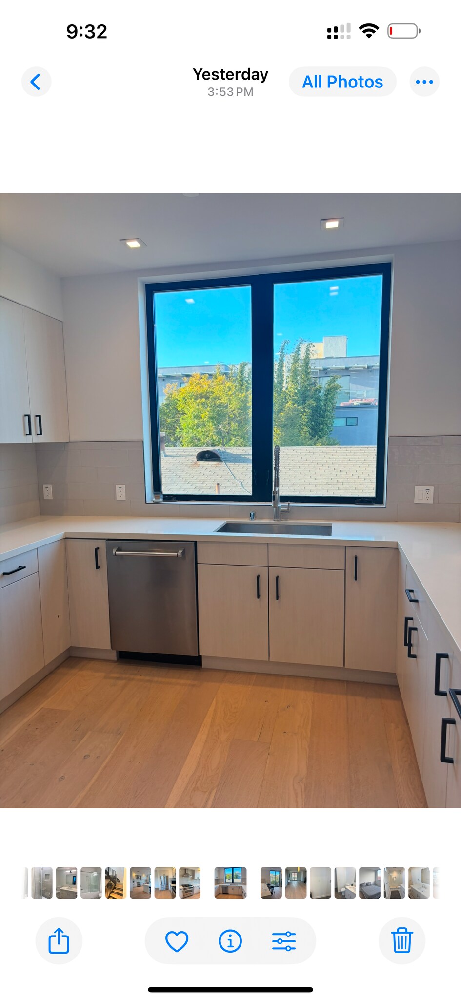 Building Photo - 2432 Penmar Ave