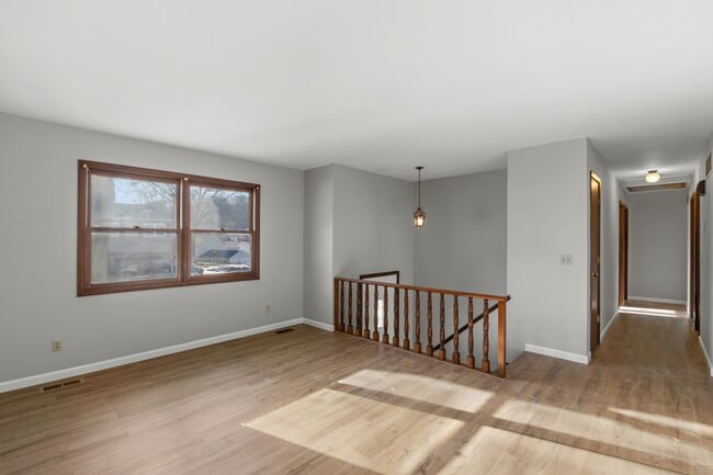 Building Photo - 1708 Sparrow Point Ln