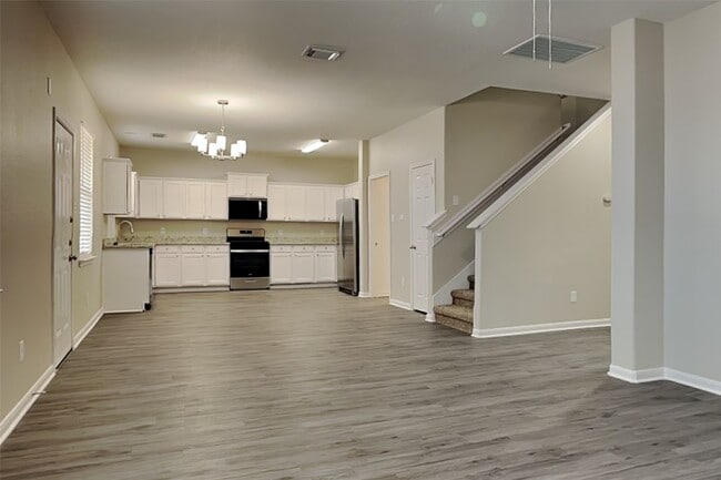 Building Photo - 6530 Bella Noche Dr