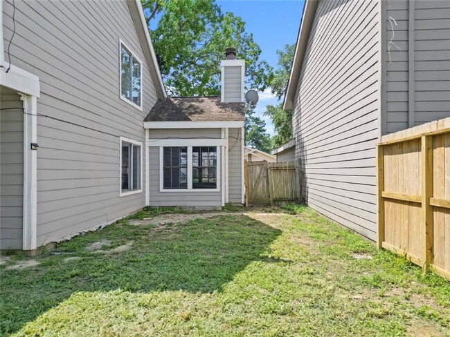 Building Photo - Affordable 5BD/2BA single-family house!