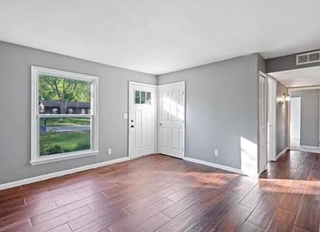 Building Photo - 8219 Afterglow Dr