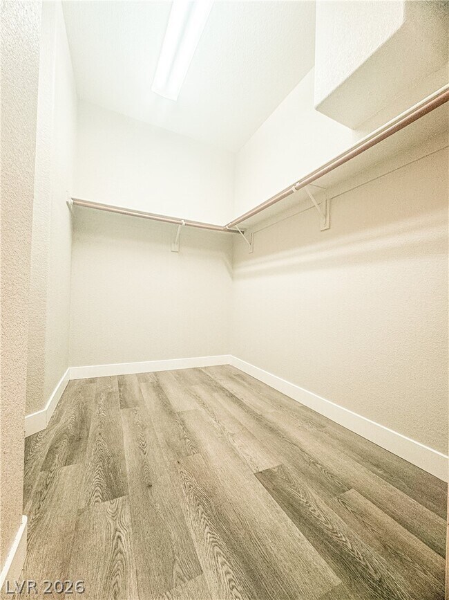 Building Photo - 30 Hatten Bay St