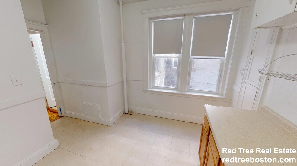 Building Photo - 119 Sutherland Rd