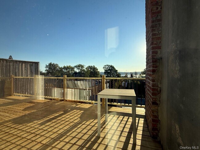 Building Photo - 66 S Broadway