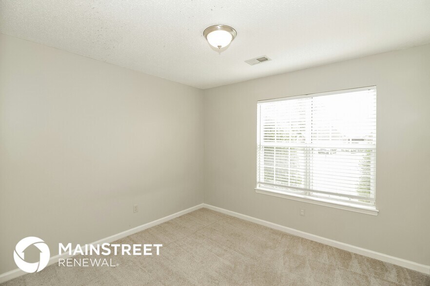 Building Photo - 4141 Shadow Ridge Dr