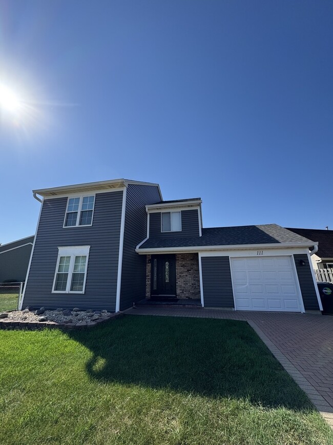 Building Photo - 111 Filbert Dr