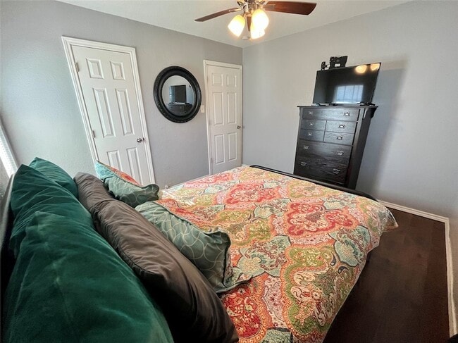 Building Photo - 715 North Ave