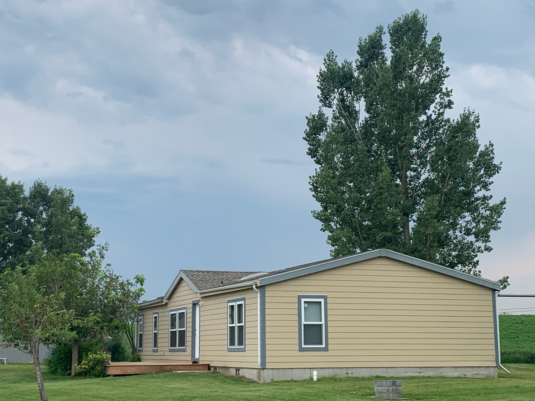 Building Photo - 1523 Bryan Rd