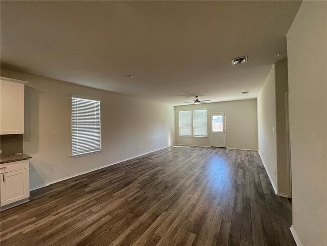 Building Photo - 1801 T H Johnson Dr