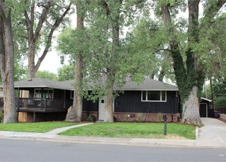 Building Photo - 2711 S Pierce St