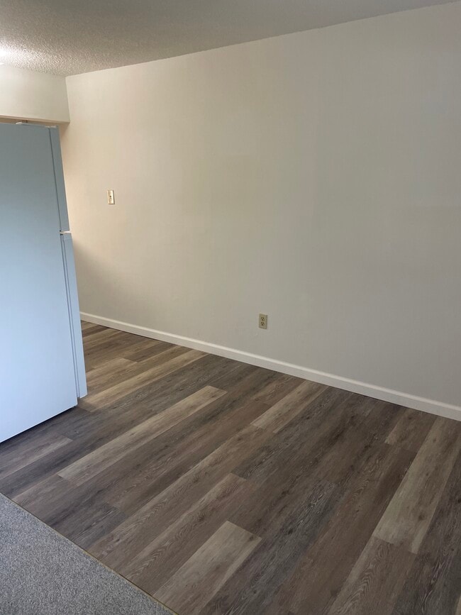Building Photo - 1014 Danwood Ln