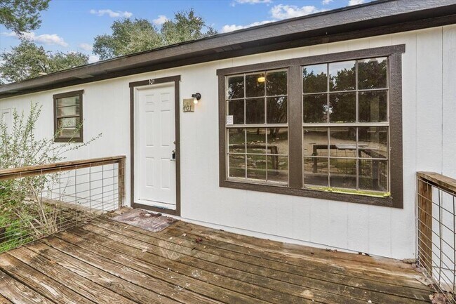 Primary Photo - 23393 Nameless Rd