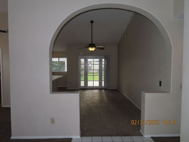 Building Photo - 24431 Ridgewood Rd