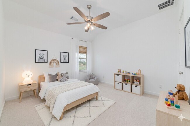 Building Photo - 925 Crystal Bnd Ln