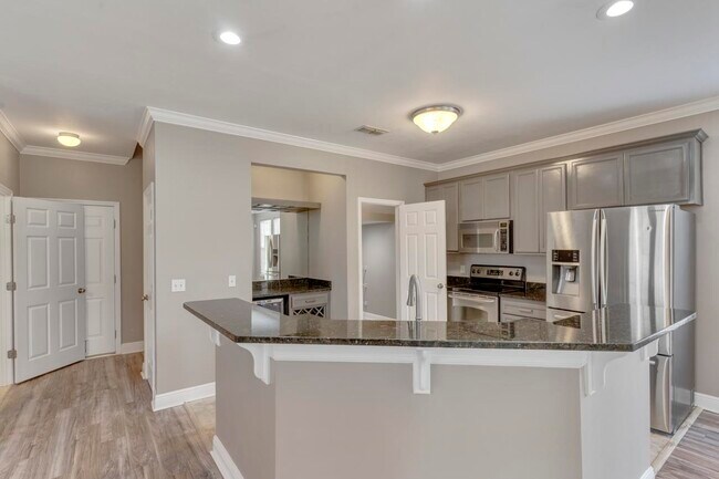 Building Photo - 2636 Fenwood Ct