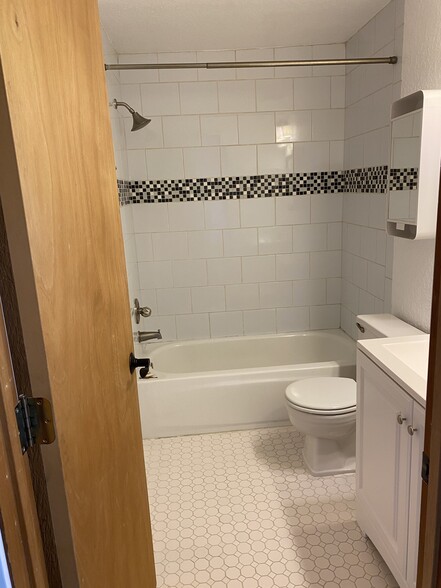 Upstairs bathroom - 8400 25th Avenue Southwest