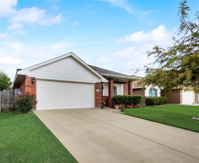 Building Photo - 120 Hamilton Dr