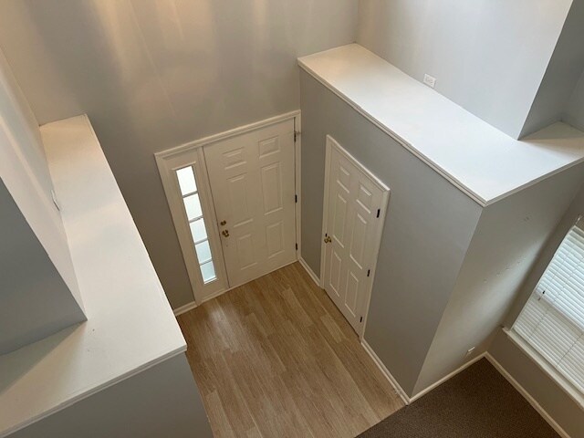 2nd Floor landing - 449 Gardners Cir