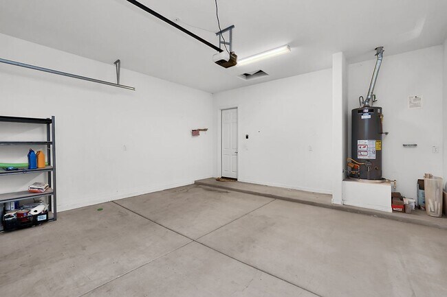 Building Photo - 369 W Glacier Bay Dr