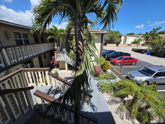 Building Photo - 720 NE 2nd St