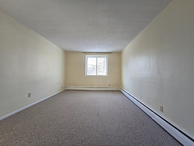 Building Photo - 50 Green 316 Grn