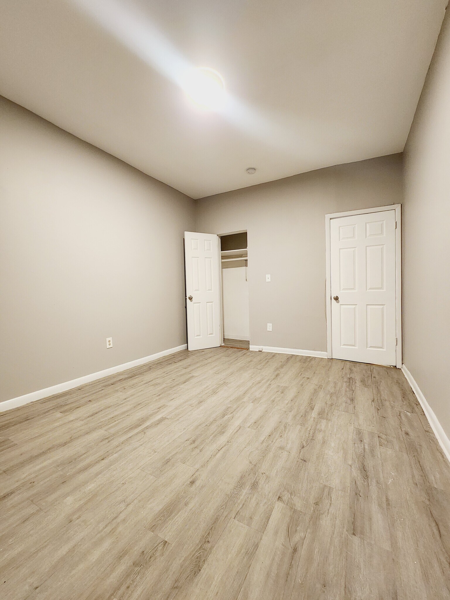 6 Bergen Ave 36 - 12 Bergen Ave