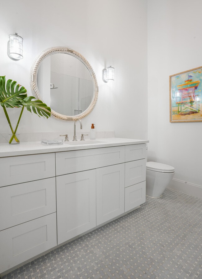 Building Photo - 19471 Harbor Rd S