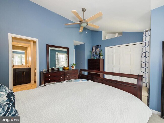 Building Photo - 9419 Steeple Ct