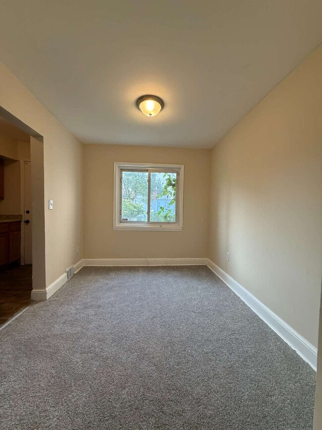 Building Photo - "Charming 2-Bedroom Sanctuary with Finished Basement in NE Washington, DC!"