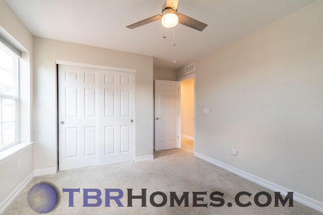 Building Photo - 11924 Norfolk Ct