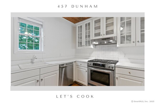 Building Photo - 457 Dunham Rd