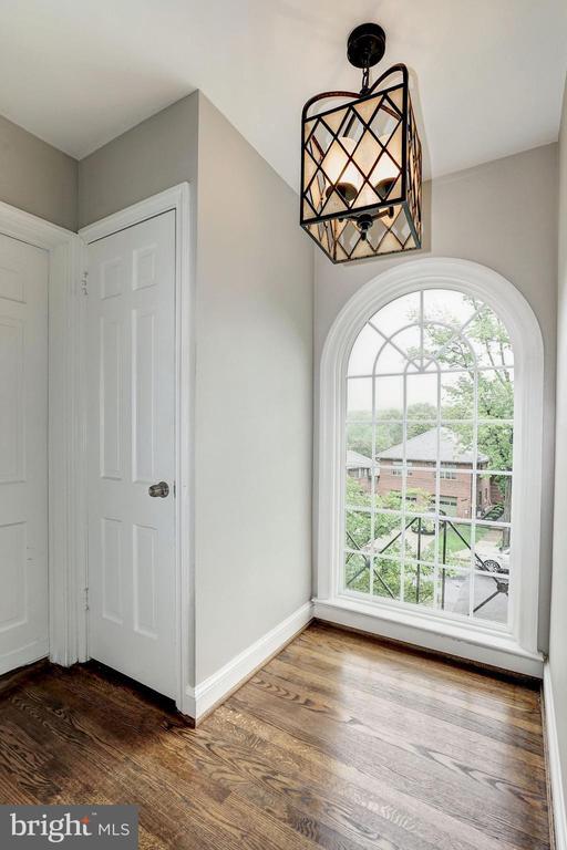 Building Photo - 5724 27th St NW