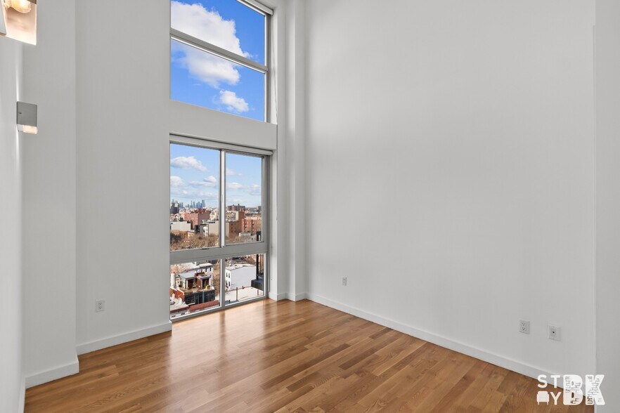 Building Photo - 333 Greene Ave