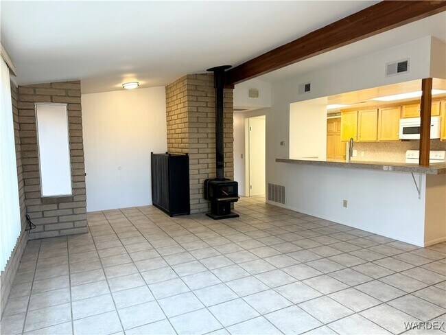 Building Photo - 7916 Center St